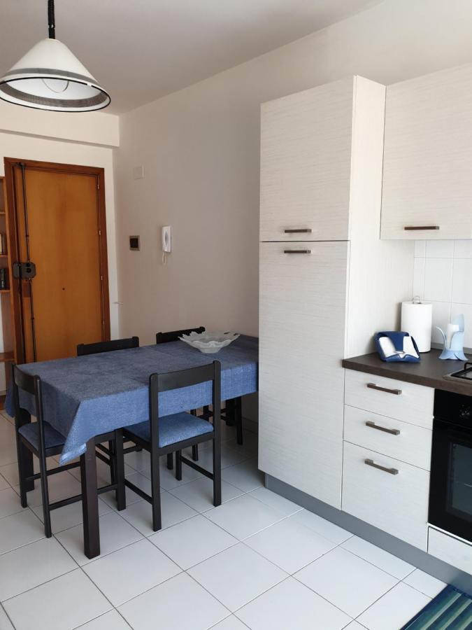 Baia Alcantara Apartments Giardini Naxos Dış mekan fotoğraf