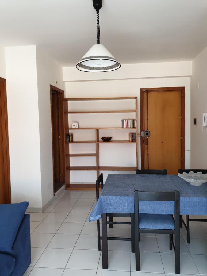 Baia Alcantara Apartments Giardini Naxos Dış mekan fotoğraf